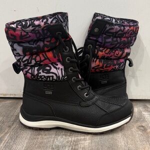 UGG Black Graffiti Adirondack Boots 8.5